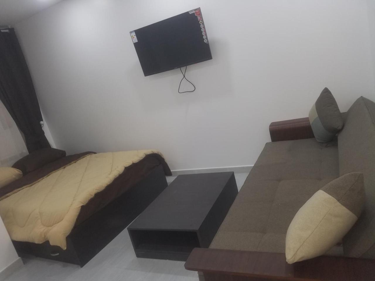 Hostel Les Pins Alger Buitenkant foto