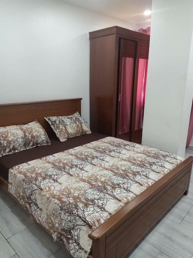 Hostel Les Pins Alger Buitenkant foto