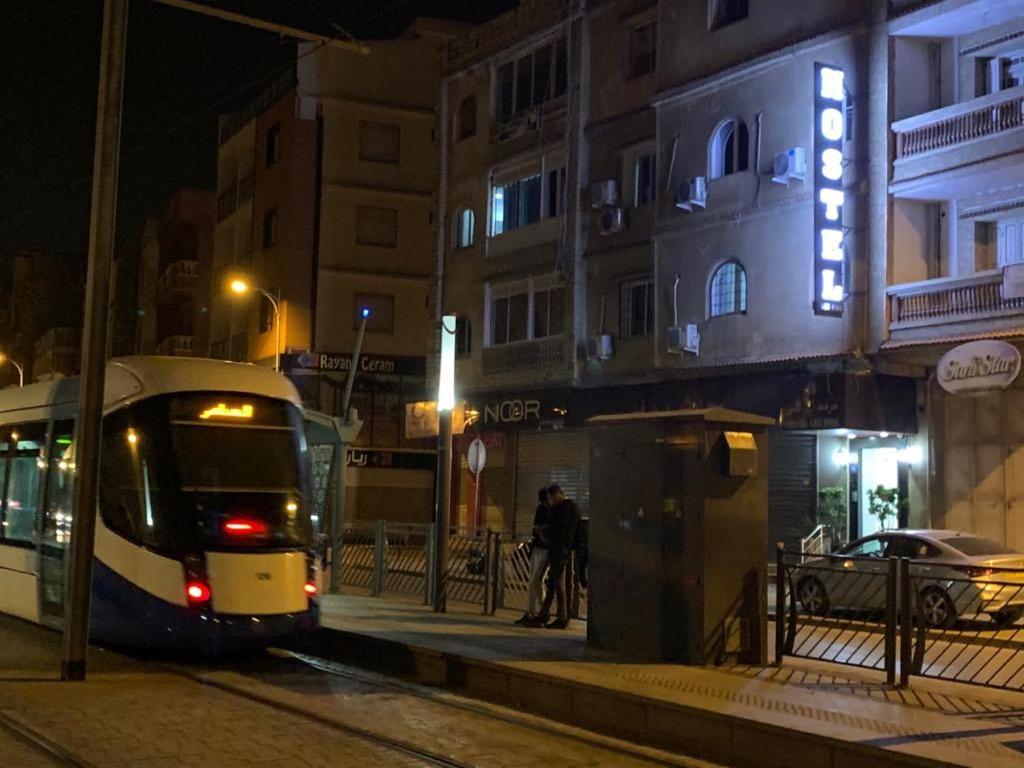Hostel Les Pins Alger Buitenkant foto